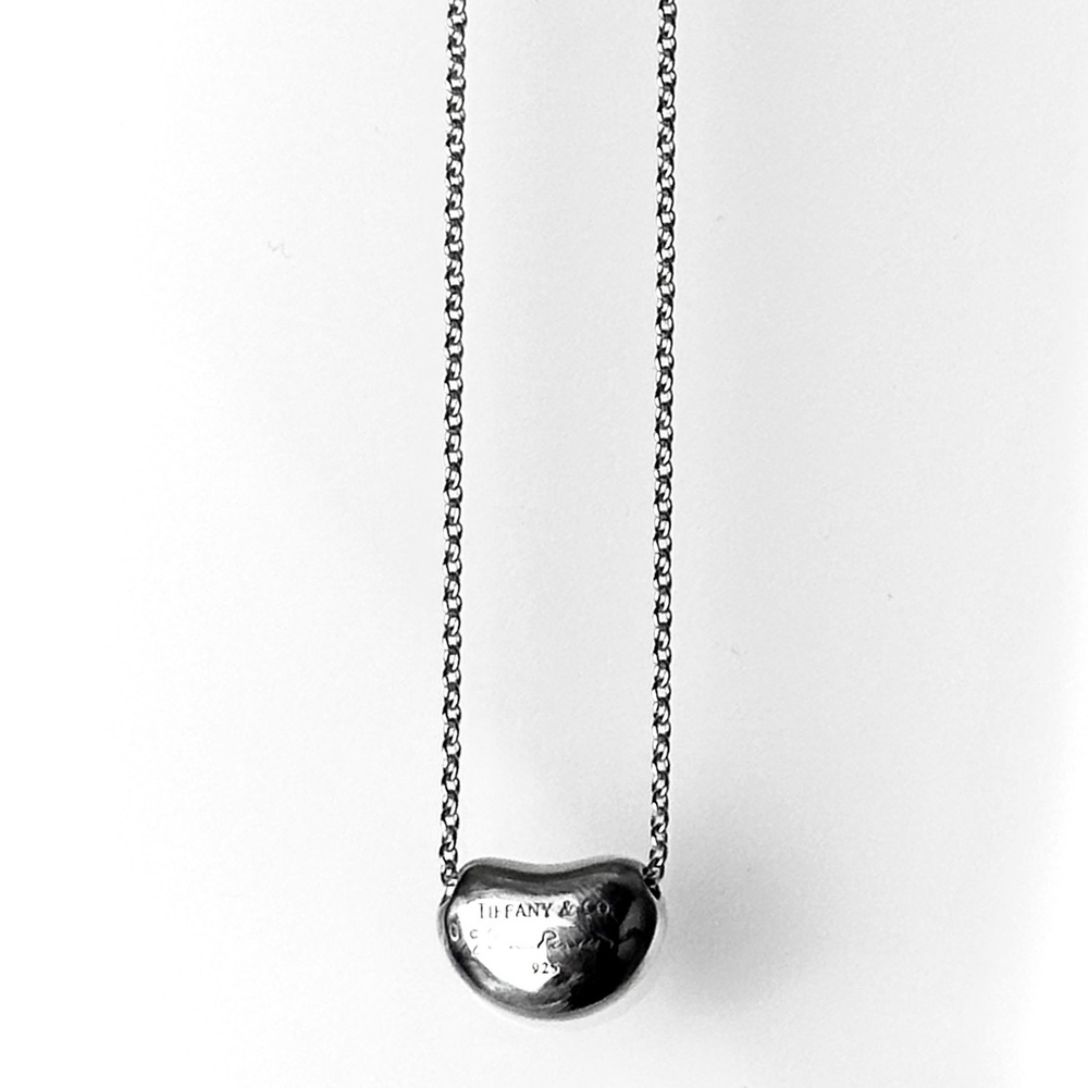 ❌SOLD❌ 💎TIFFANY & Co. Sterling Silver Elsa Peretti Bean Pendant Necklace - Picture 5 of 14